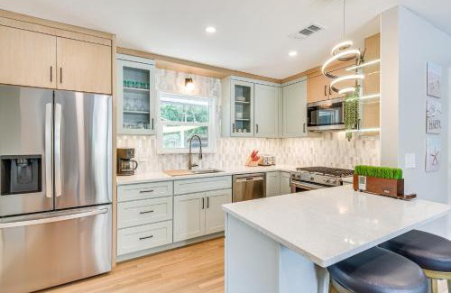 Fort Walton Beach Casa | Fort Walton Beach Home 3 Mi to Beach and Pier!