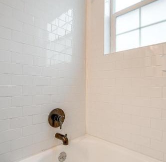 North Hi Mount Casa | Fort Worth Cottage Retreat