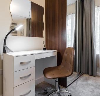 Chatham Apartamento | Fortified Luxury Apartment