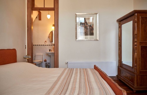 Playa Ancha Cama Y Desayuno | Fortunata Chacana Guest House