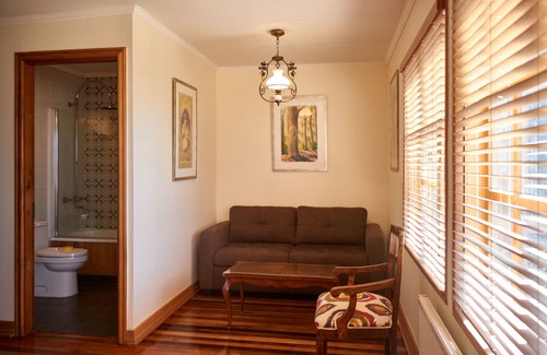 Playa Ancha Cama Y Desayuno | Fortunata Chacana Guest House