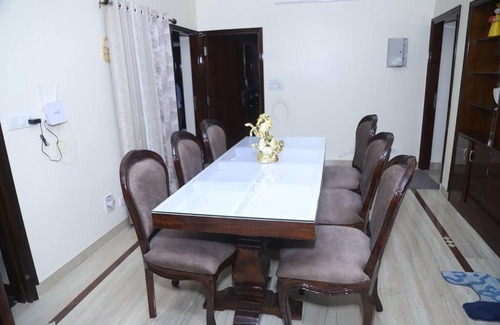 Sarita Vihar Apartamento | Fortune Home Service Apartment 3Bhk,B-57 Sarita Vihar