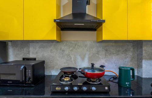 Saket Apartamento | Fortune Home Service Apartment 3 Bhk, J-267, SAKET