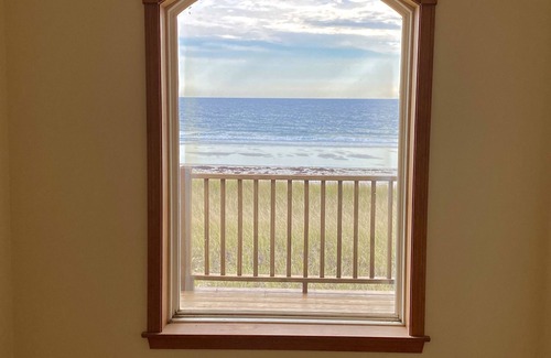 Biddeford Pool Casa | +++ Fortune's Rocks Beach House +++ Labor Day week: Aug 30 - Sept 4 Available