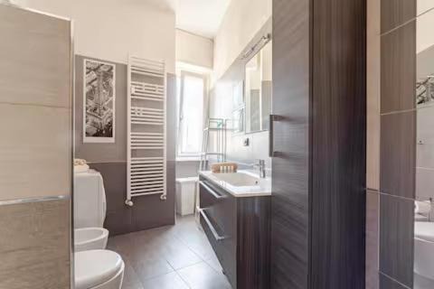 Corsico Apartamento | Forum-San Siro Moderno Attico con WIFI e AC