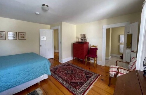 Walpole Casa | Foster Farmhouse West Wing