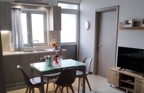 Kardamena Apartamento | Fotaki's Home - Cómoda casa de 2 dormitorios de nueva construcción, a 20 metros del mar