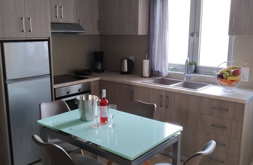 Kardamena Apartamento | Fotaki's Home - Cómoda casa de 2 dormitorios de nueva construcción, a 20 metros del mar