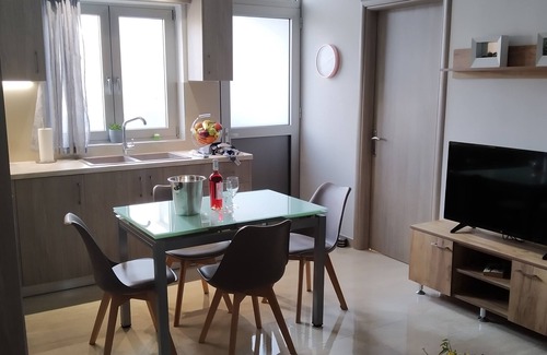 Kardamena Apartamento | Fotaki's Home - Comfortable Newbuilt 2 Bedroom Home, 20 Meters From the sea