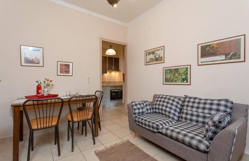 Agios Stefanos Apartamento | Foteini Apartment - Dos Habitaciones Piso, Capacidad 3