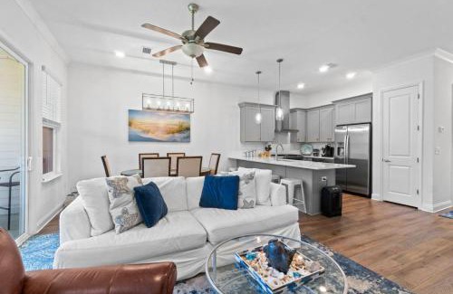 Santa Rosa Beach Casa | Fountain View at Kara Lake Townhomes