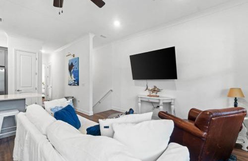 Santa Rosa Beach Casa | Fountain View at Kara Lake Townhomes