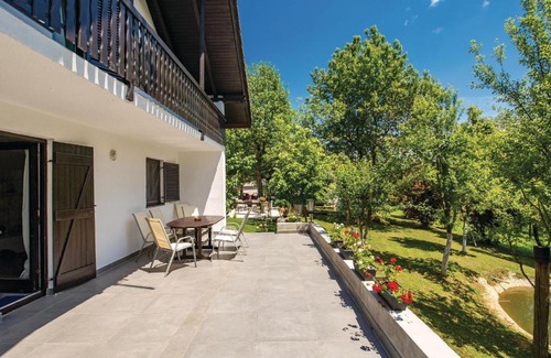 Municipality of Plaski Casa | Four-Bedroom Holiday Home in Plaski