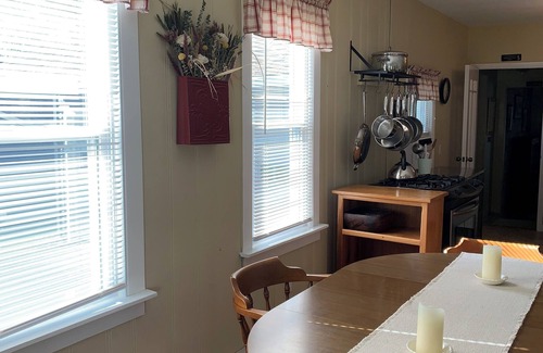 Auburn Casa | Four bedroom home in the beautiful Finger Lakes region includes lake access!