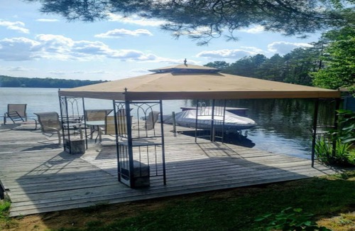 Forestport Casa | Casa de cuatro habitaciones frente al lago con hermosas vistas