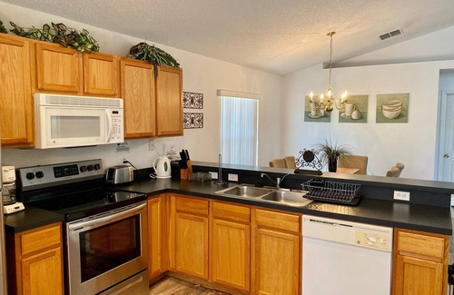 Westbury Casa | Four Bedroom Pool Home - 143 FL - Vusa