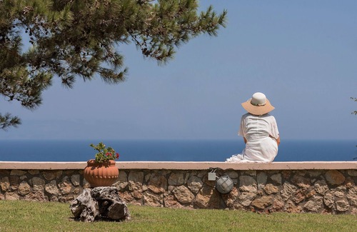 Asklipiio Villa | Villa de cuatro dormitorios con piscina, a 400 metros de la playa!