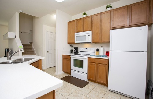 Bellavida Casa | Four Bedroom w/ Screened Pool Close to Disney 4563