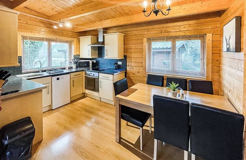 Broadwindsor Chalet De Esquí | Alojamiento de 2 habitaciones en Crewkerne