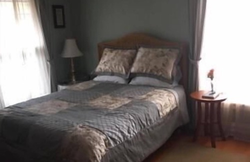 Girard Cama Y Desayuno | Four Creeks Bed & Breakfast