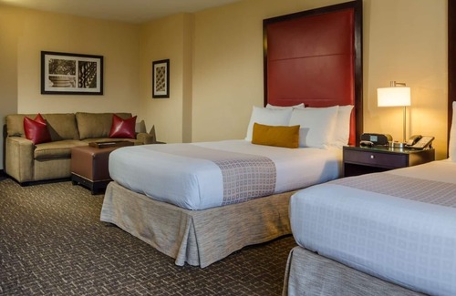 Dupont Circle Hotel | Four Deluxe Units in the Heart of DC! w/ Private Parking, Pets are Welcome