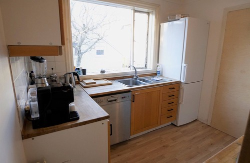Hliðar Apartamento | Four double beds down-town main street.