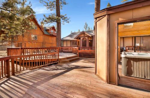 Evergreen Estates Casa | Four Happy Bears Estate - 1277 by Big Bear Vacations