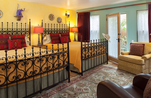South Capitol Cama Y Desayuno | Four Kachinas Bed & Breakfast Inn