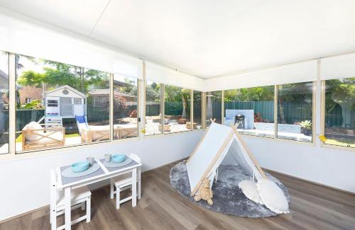 Forster Casa | Four Palms Forster Luxe Spacious Pet Friendly
