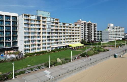 Northeast Virginia Beach Hotel | Four Points by Sheraton Virginia Beach Oceanfront