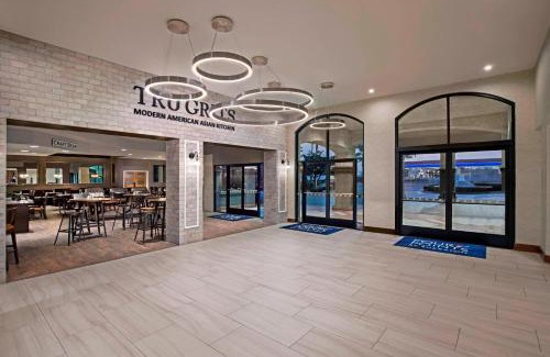 Anaheim Resort Hotel | Four Points by Sheraton Anaheim