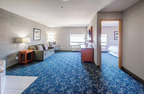 Stonebridge Hotel | Four Points by Sheraton Saskatoon