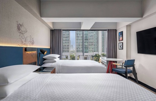 Bangkok Central Business District Hotel | Four Points By Sheraton Bangkok, Sukhumvit 22