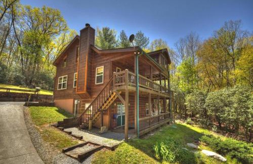 Cherry Log Casa | Four Ridges Lodge