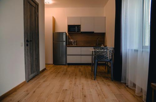 Cherkasy Apartamento | Four Rooms Apartments
