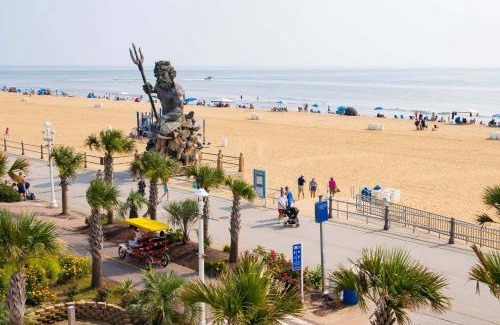 Northeast Virginia Beach Hotel | Four Sails Resort