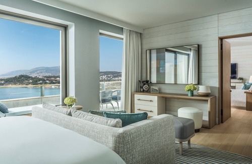 Vouliagmeni Hotel | Four Seasons Astir Palace Hotel Athens