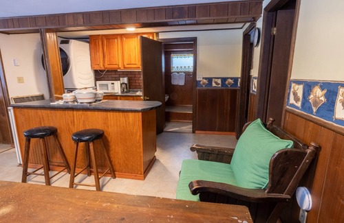 Montgomery Center Chalet De Esquí | Four-Season Chalet, Hiking, Skiing, 5 Minutes to Jay Peak, Vermont!