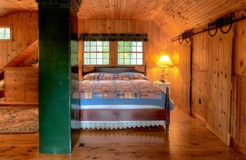 Denmark Cabaña | Four Season Cottage On Moose Pond