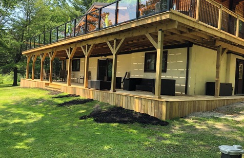 Severn Cabaña | Four Season Pan-Abode Cottage on Georgian Bay