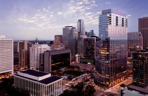 Downtown Minneapolis Hotel | Four Seasons Hotel Minneapolis