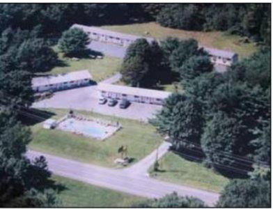 Catskill Hotel | Four Seasons Motel