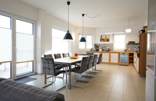 Hohen Wieschendorf Casa | Villa a cuatro vientos con piscina.
