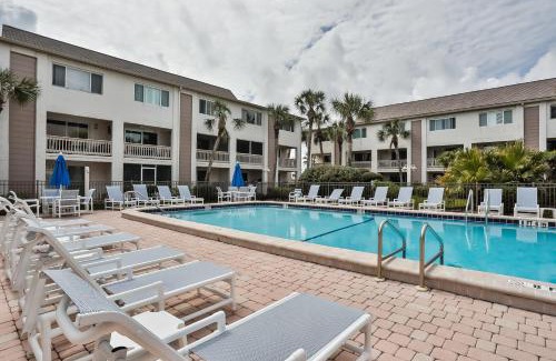Crescent Beach Casa | Four Winds Oceanfront Condo