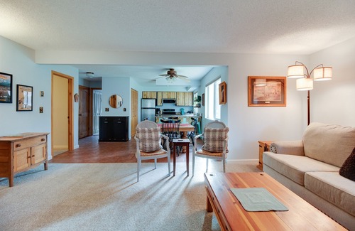 Sisters Condominio | Fourth Sisters Escape sleeps 6 ground level condo w/ community pool and spa