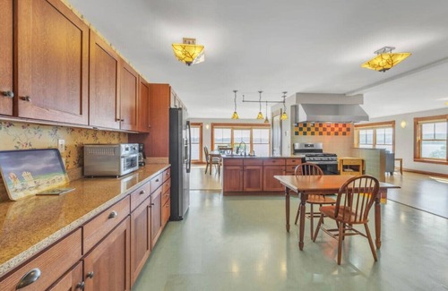 East Sullivan Casa | Fox Beach House! Oceanfront home, sleeps 10!