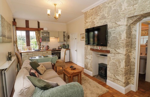 Droitwich Cabaña | Fox Cottage, DROITWICH SPA