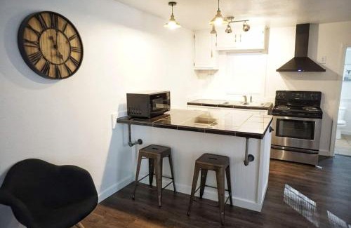 West Village Casa | Fox Den- Pet Friendly Suite In Shaver Lake