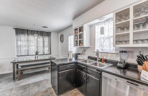 Hickory Hill Casa | Fox Hunt Hideaway