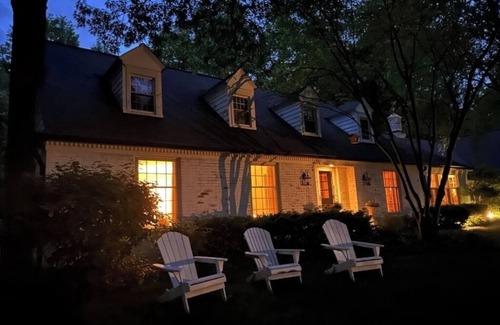 Indianapolis Casa | Fox Knoll 2-LRG Private Room-Grand Park, Concerts,Butler! Park-Like Setting!